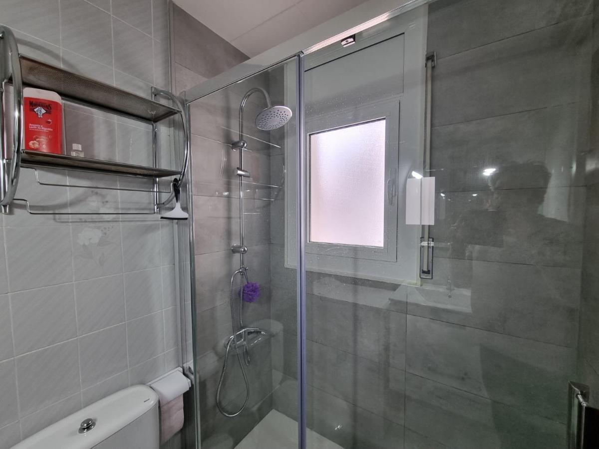 Lovely One Bedroom With Balcony Roses Dış mekan fotoğraf