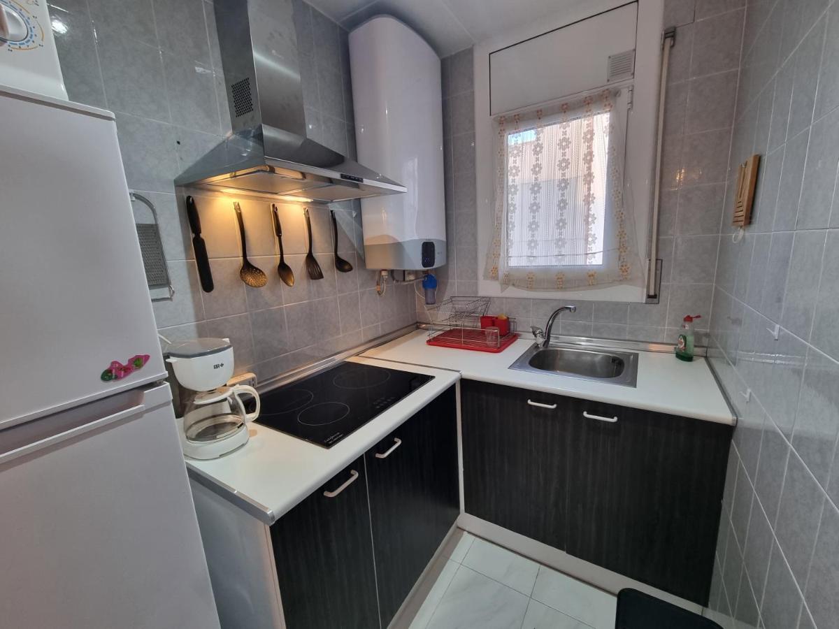 Lovely One Bedroom With Balcony Roses Dış mekan fotoğraf